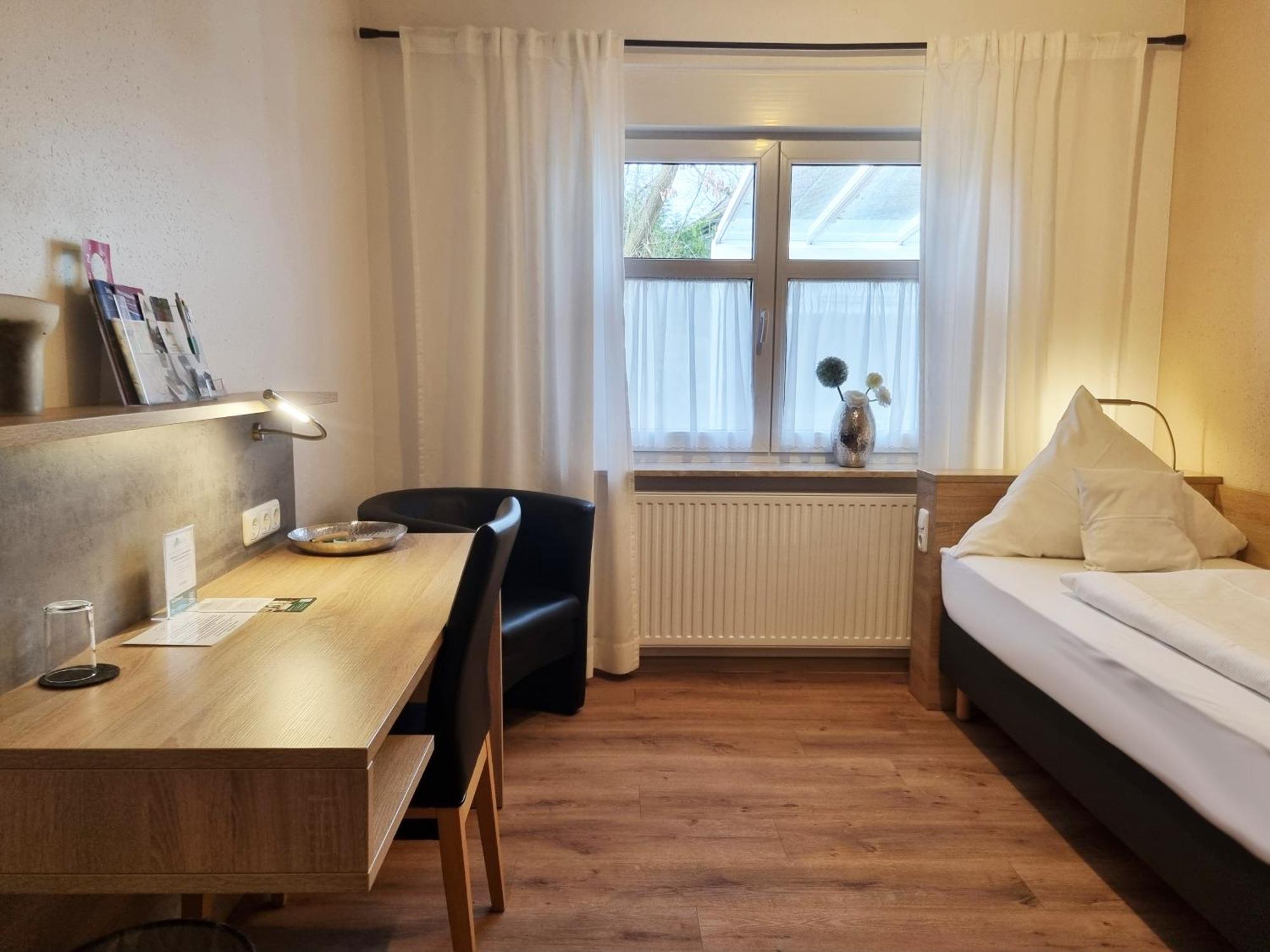 Hotel Dat Greune Eck Soltau Exterior photo