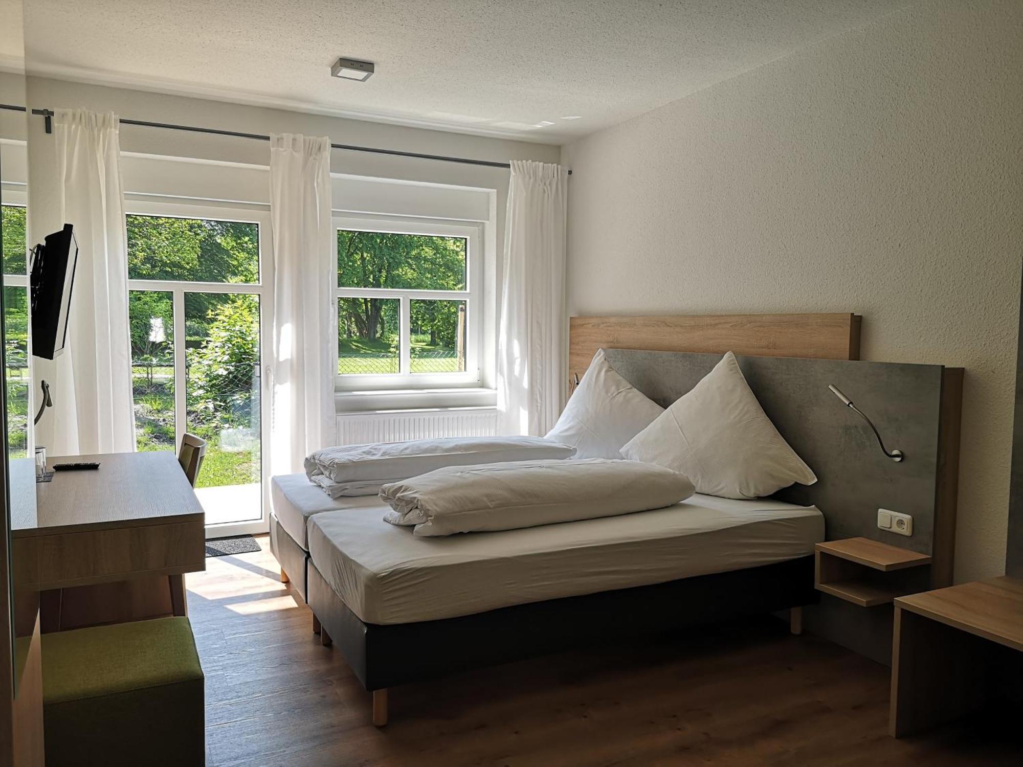 Hotel Dat Greune Eck Soltau Exterior photo